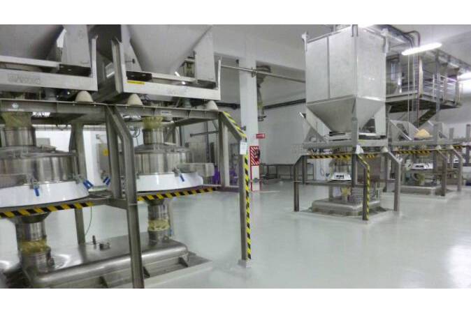 Russell Finex enhances Nestlé’s product quality Six Russell Compact Sieve units enable Nestlé to sieve milk powder on finer meshes without compromising flow rates