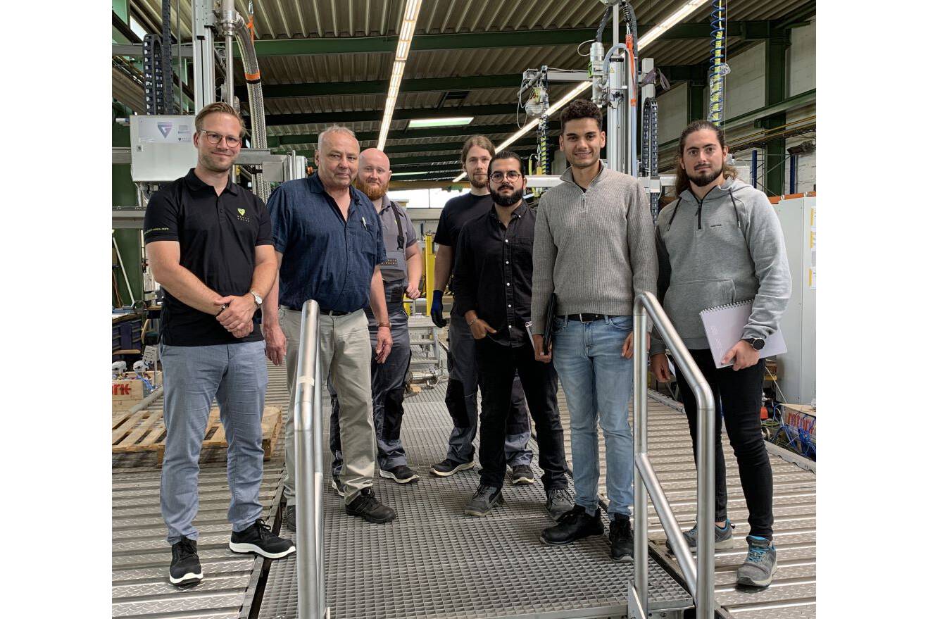 Successful Factory Acceptance Test (FAT) with Symrise In addition to bulk solids plants, GREIF-VELOX also supplies full-line systems for liquid filling.