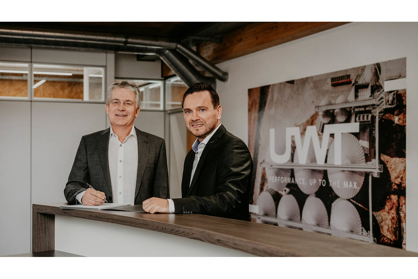 Bernhard Schönmetzler wird Technischer Bereichsleiter bei UWT Betzigau, Januar 2026 – Die UWT GmbH stärkt ihre technische Führungsebene: Bernhard Schönmetzler hat zum Jahresbeginn 2026 die Position des Technischen Bereichsleiters übernommen. In dieser Funktion unterstützt er Andreas Haug, Technischer Geschäftsführer