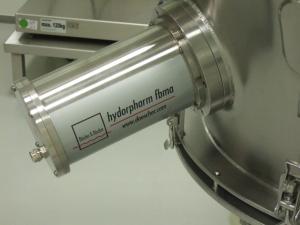 Genaue Inline-Feuchtemessung von Granulaten und Pulvern mit dem Mirkowellen-Feuchtesensor hydorpharm